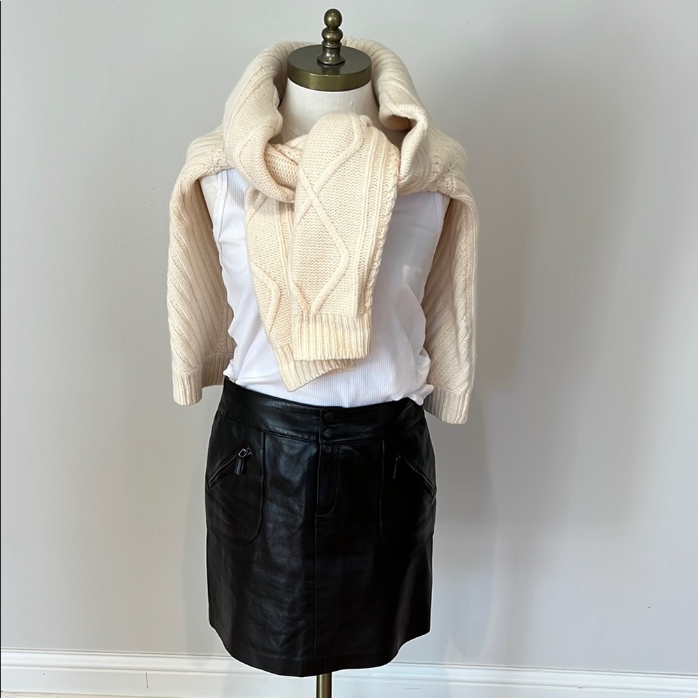Ralph Lauren made in the USA lambskin leather black mini skirt size 6
